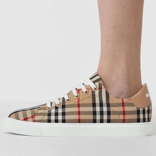 Burberry leather checkered casual sports fashionable board shoes - Image 7